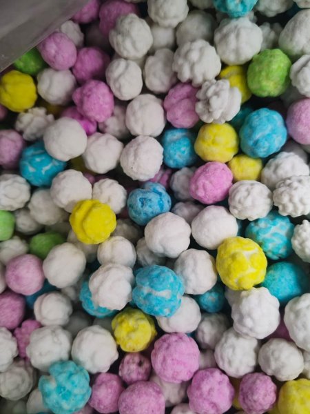 قضامه ملونه